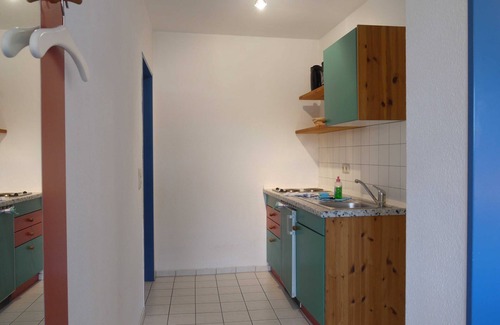 Lassan Apartment | Cozy 18 OG Apartment: Family-Friendly Stays in Ackerbürgerei