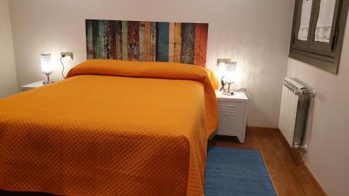 Viveiro Apartment | Cozy Penthouse with Ocean View in Viveiro