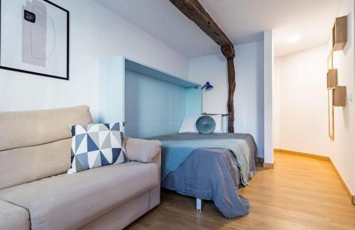 Santander Apartment | Cozy Central Apartment: Ideal for Family Getaways