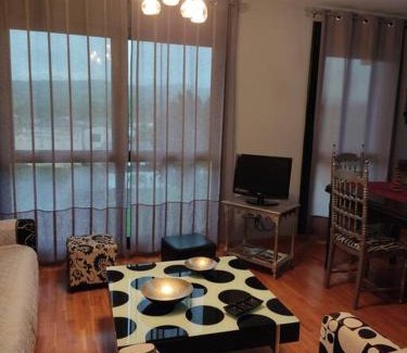 Ferrera Apartment | Cozy Apartment in Noreña - Pet and Child Friendly Escape