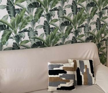 Triana Apartment | Inviting Apartment in the Heart of Triana, Rated 9.4/10