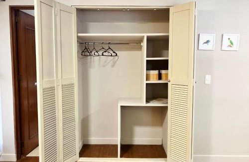 Chico Norte Apartment | Cozy Apartment Near Parque 93 - Pet Friendly Getaway