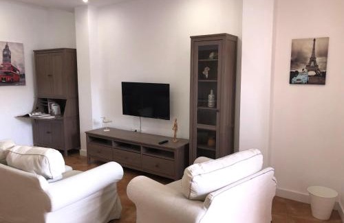 Chio Apartment | Inviting Oceanfront Retreat in Chio with Free WIFI