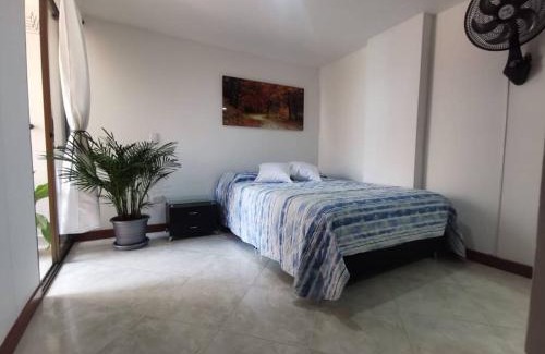 Sabaneta Apartment | Cozy Retreat Near Parque Sabaneta - Pet and Child Friendly