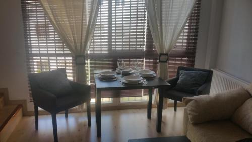 San Gil Apartment | Cozy Duplex in the Heart of Town - Perfect for Families