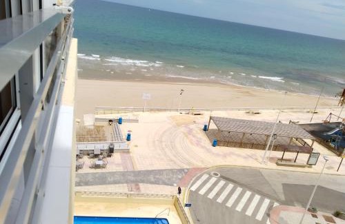 Plaza De La Costera Apartment | Cozy Oceanfront Studio with Scenic Sea Views