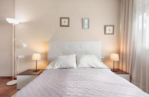 Pedregalejo Playa Apartment | Cozy Studio in Pedregalejo Steps from the Sea