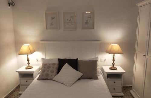 Encinarejo de Cordoba House | Relaxing Retreat with Pool Near Córdoba - Guest Rated 9.8