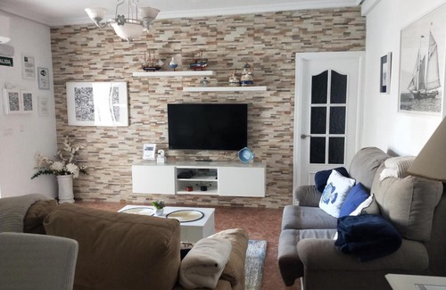 Encinarejo de Cordoba House | Relaxing Retreat with Pool Near Córdoba - Guest Rated 9.8