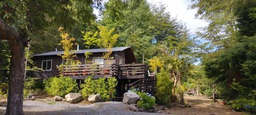 Pucon House | Cozy Cabin with Terrace in Pucón - Pet and Child Friendly