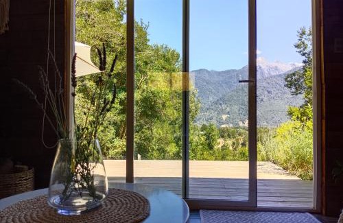 Los Ladrillos House | Cozy Cabin in the Woods: 9.5/10 Guest Rated & Child Friendly