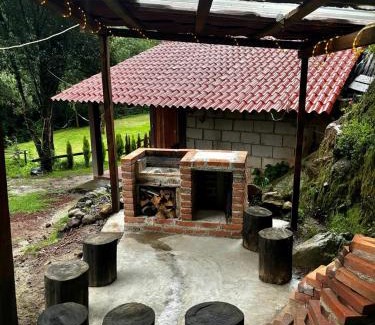 Ocoyoacac Ski Chalet | Inviting Cabin Near La Marquesa with Pet-Friendly Amenities