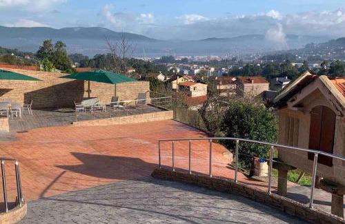 Marin House | Welcoming Home Near Marín: Pet-Friendly & Family-Friendly