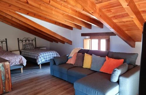 Bahabon House | Charming 19th Century Home with Hot Tub & Pet-Friendly Stay