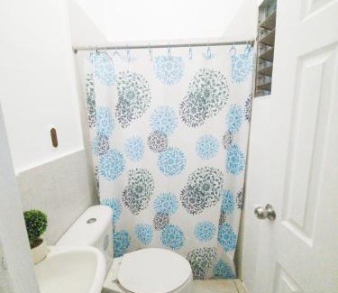 La Union House | Cozy Home in Lomas de Bella Vista - Family & Pet Friendly