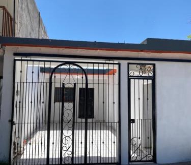 Los Mochis House | Acogedora habitación cerca de clínica 49 del IMSS