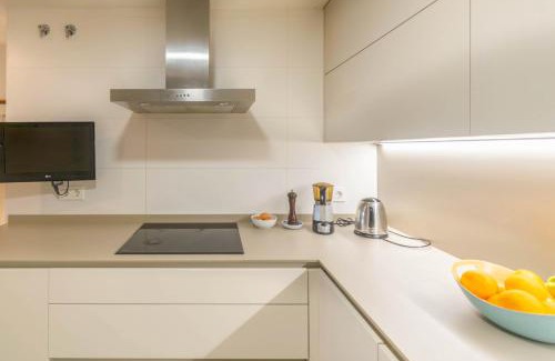 Mendillorri Apartment | Relax in a Cozy Pet-Friendly Retreat for Families