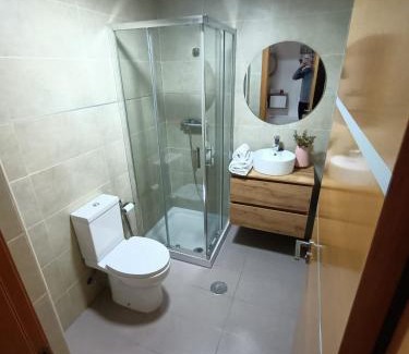 Norte House | Cozy Private Room with Ocean View in Villa Mayka