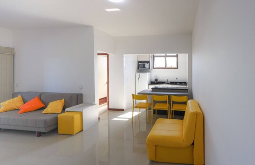 Barra da Tijuca Apartment | Seaside Flat in Barra da Tijuca with Pool and Spa