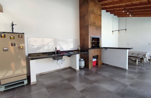 Salinas House | Cozy Aconchego 57: Pet-Friendly Oasis with Ocean Views