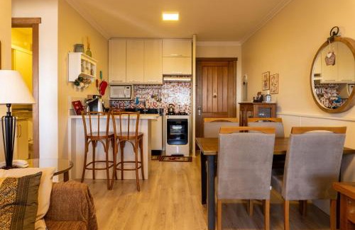 Vila Suica Apartment | Prime Stay at Apto Centro de Gramado with Hot Tub & Pool