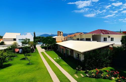 Governador Celso Ramos Apartment | Cozy Beachside Retreat in Gov Celso Ramos with Ocean Views