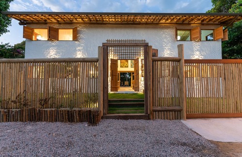 Trancoso House | Relaxing Retreat with Pool at Casa 5 Elementos Trancoso