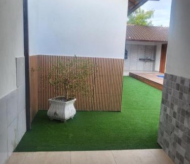 Piratininga House | Oceanfront Aconchego de Piratininga with Pool & Views