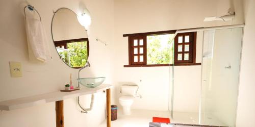 Curuipe House | Pet-Friendly Aconchego do Espelho with Oceanfront Views