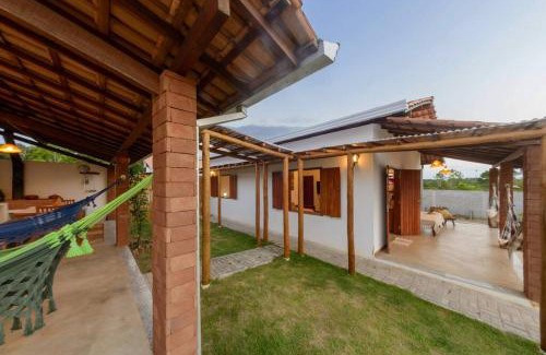 Cumuruxatiba House | Cozy Aconchego em Cumuru: Family and Pet Friendly Stay