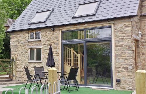 Aymestrey House | Pet-Friendly Acorn Cottage - Rated 9.5/10 by Guests