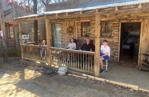 Canton House | Pet-Friendly Acorn Hideaways: Canton Old West Bunkhouse