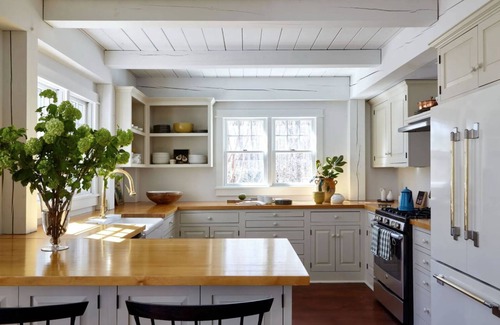 Sagaponack House | Experience Elegance at ACORN HOUSE: Designer Country Retreat