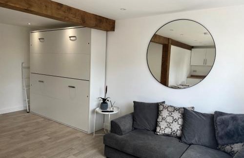 Ford Apartment | Kid-Friendly Acorn Lodge: Guest Rated 9.2/10
