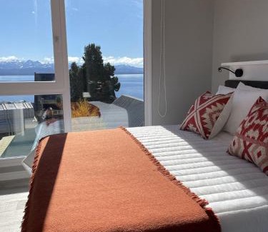 San Carlos de Bariloche Apartment | Family-Friendly Acqua Apartments Bariloche with High Ratings