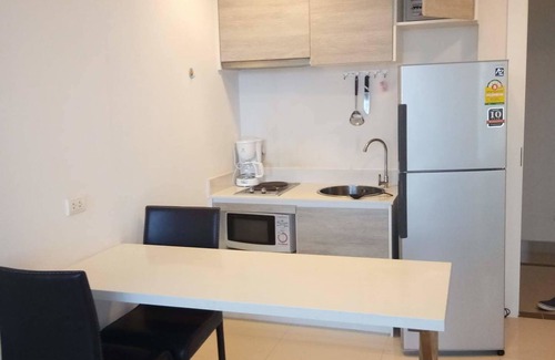 South Pattaya Condo | Acqua Condominium: Family-Friendly Stay with Pool & More