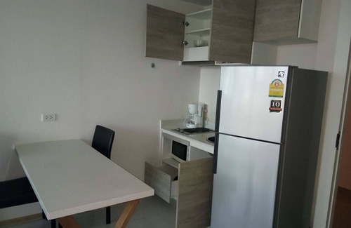 South Pattaya Condo | Acqua Condominium: Family-Friendly Stay with Pool & More