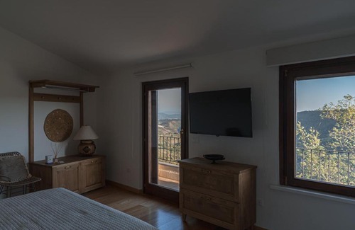 Bagnoregio House | Unwind at Acqua di Civita: Top-Rated Rooms & Spa