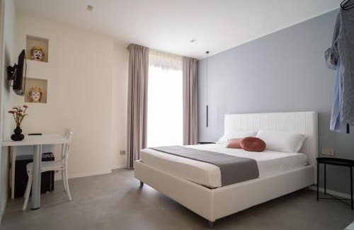 Castellammare del Golfo Bed & Breakfast | Top-Rated Acquamarina Rooms with Inviting Hot Tub Access
