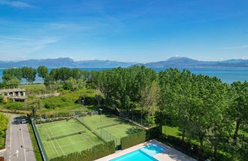 San Benedetto di Lugana Apartment | Explore Acquarius Resort Sirmione with Oceanfront Views