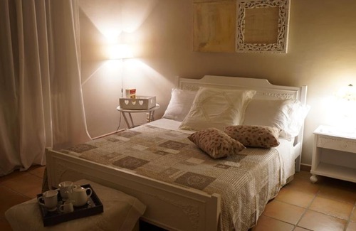 Castrovillari Bed & Breakfast | Inviting Acquasale: Family-Friendly Stay with Breakfast