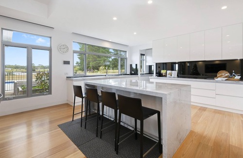 Hastings House | Experience Acreage Farm Stay - Grand House with Ocean Views