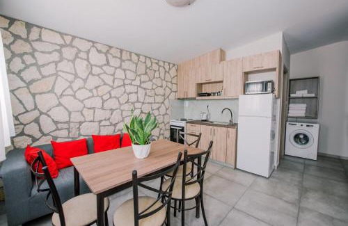 Korithion Apartment | Pet-Friendly Acrocorinth Apartments with High Guest Ratings