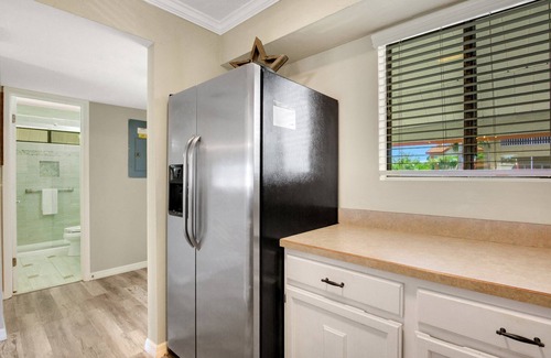 Bradenton Beach Condo | Beachfront Bliss with Ocean Views & Endless Amenities