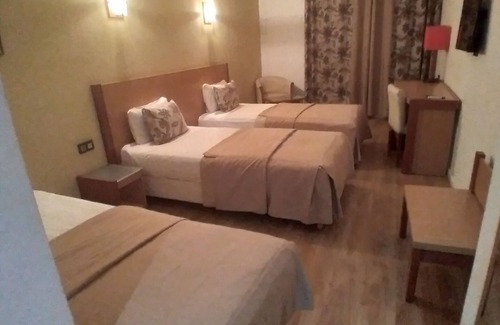 Ville Nouvelle Hotel | Relax at Across Hôtels & Spa Fès with Pool and Restaurant