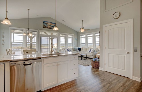 Ocean City Beach House | Beachfront Bliss: 4BR with Elevator & Ocean Views