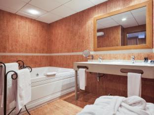 Andorra la Vella Hotel | Exceptional Stay at Acta Arthotel: Spa & Pet-Friendly Retreat