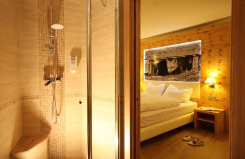 Bedollo Hotel | Discover Hotel Pineta: Rated 9.2 with Family-Friendly Amenities