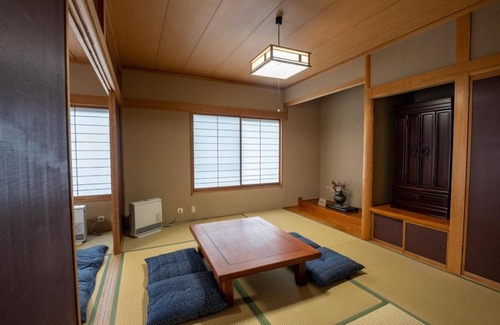 Yamanouchi House | Family-Friendly Active House - Guest Rated 9/10
