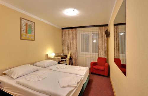 Ostrov Hotel | Wellness Retreat at Active & Wellness Hotel Subterra